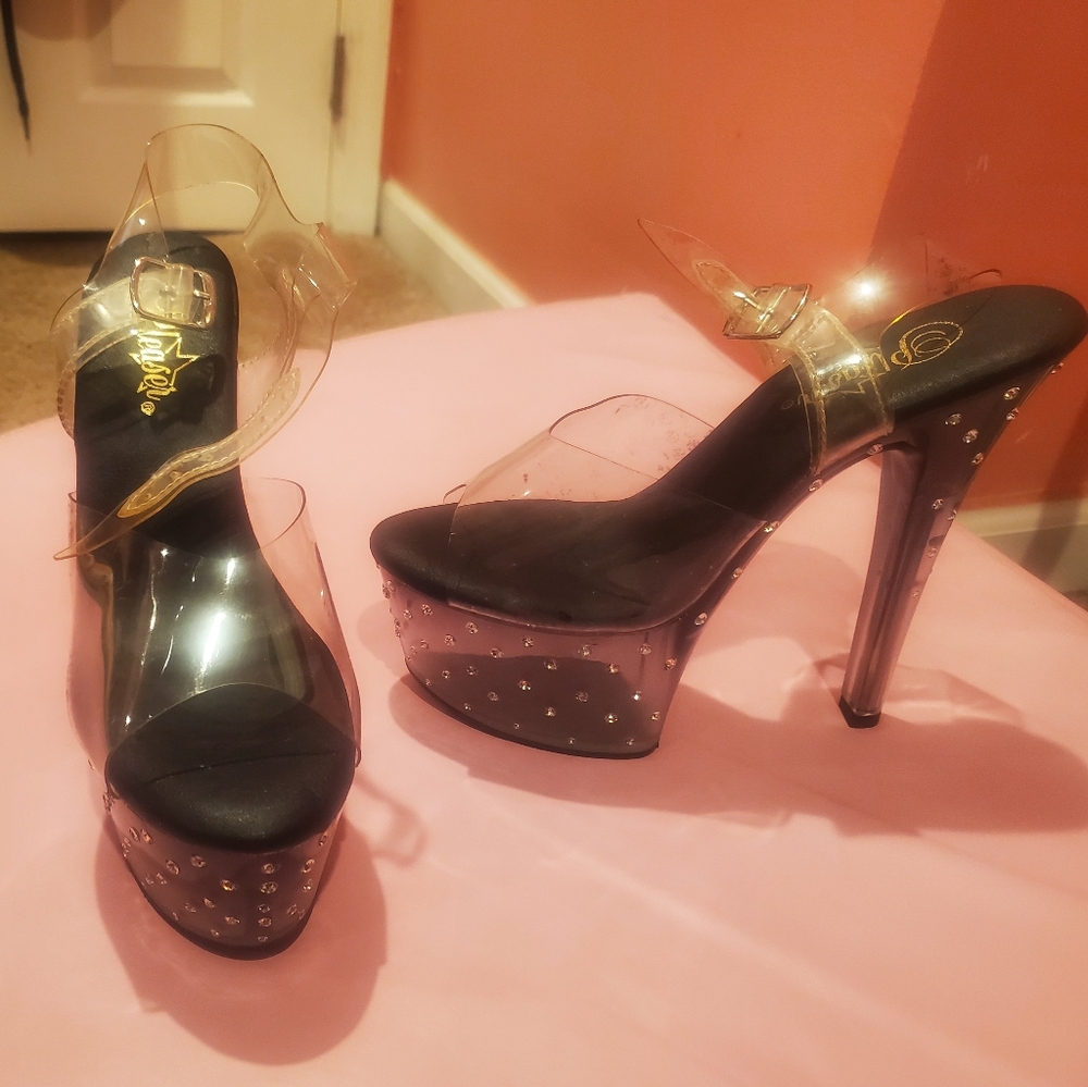 Pleasers (Heels)